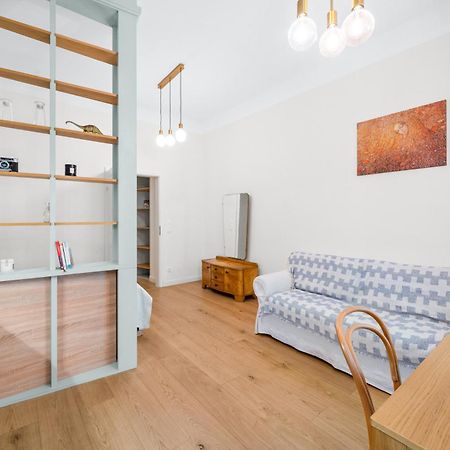 Central Vienna Apartment With Garden View Buitenkant foto